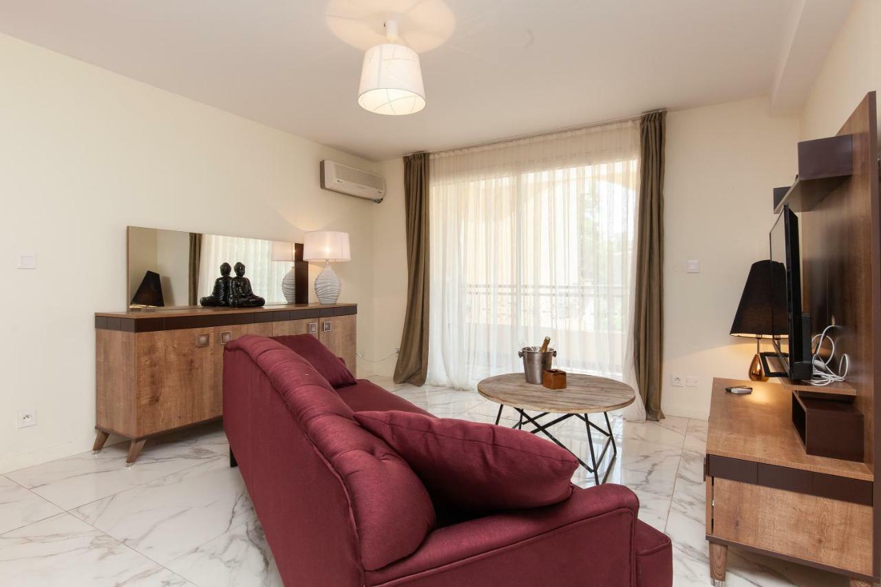 Residence D'Azur Riou Канны Экстерьер фото